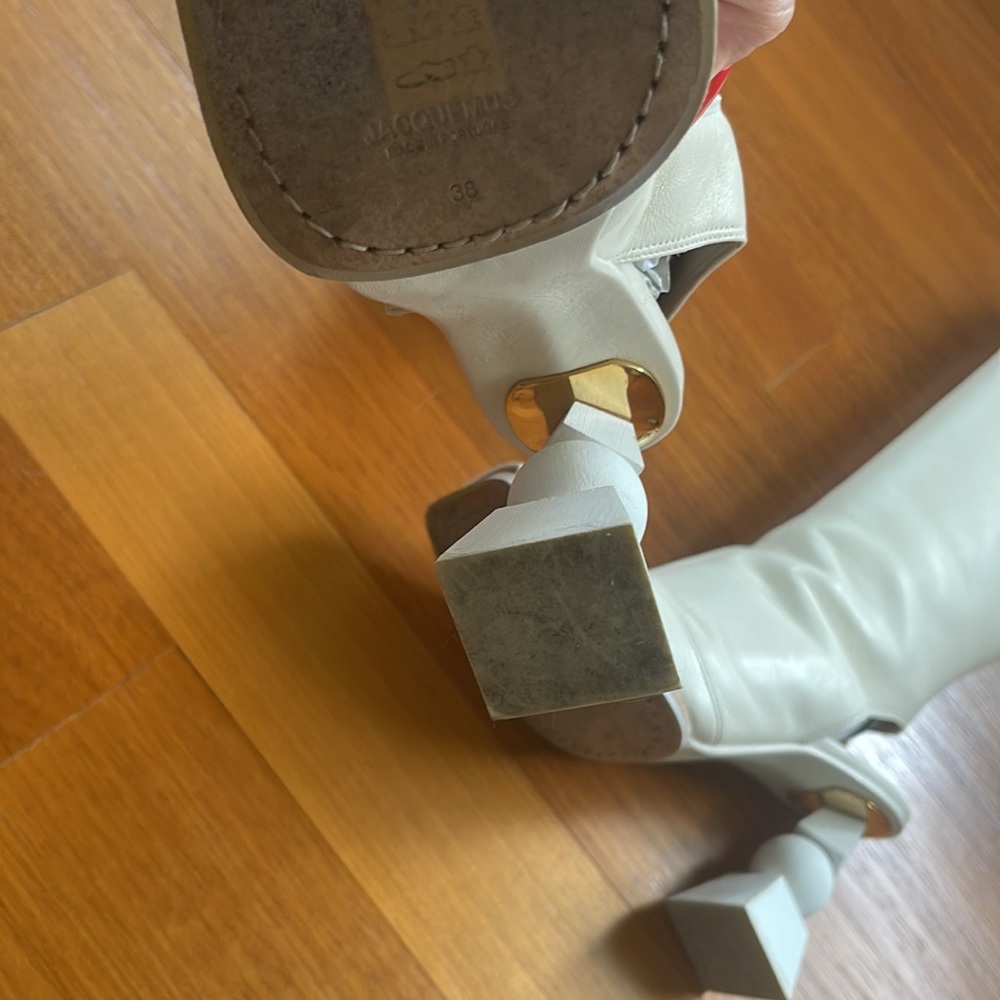 Jacquemus White Leather Boots - Picture 2 of 5